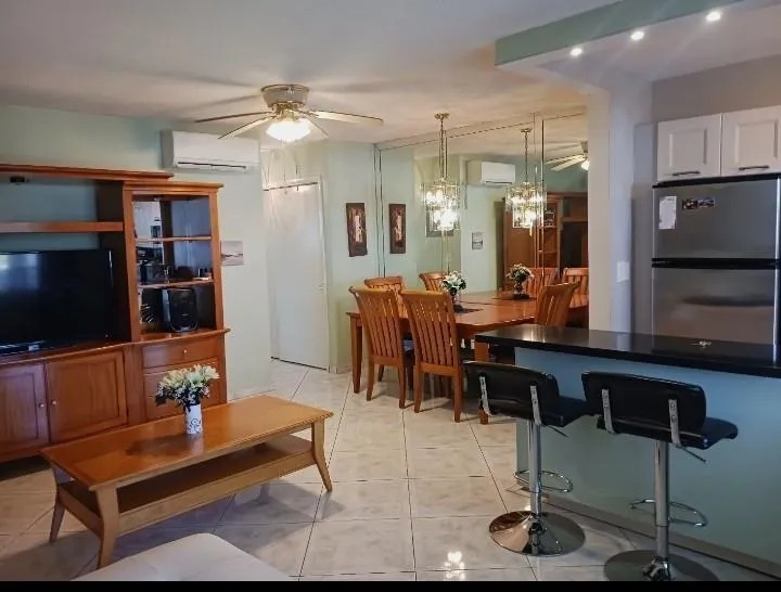 141 NE 10TH AVENUE #20B Hallandale Beach, FL 33009