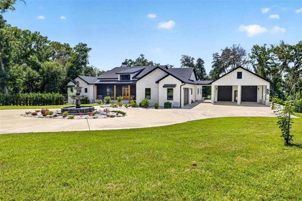 13323 HAPPY HILL RD Dade City, FL 33525
