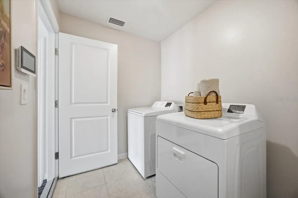 3004 CASCADE CIRCLE Lake Wales, FL 33898