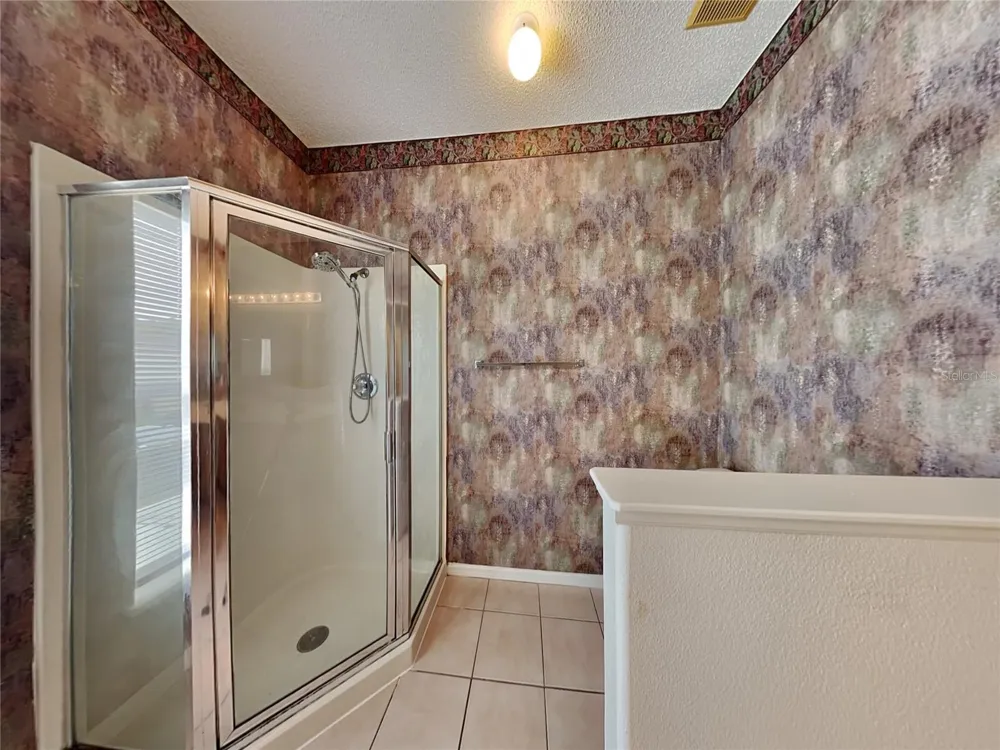 3233 KINGS RIDGE TERRACE Deltona, FL 32725