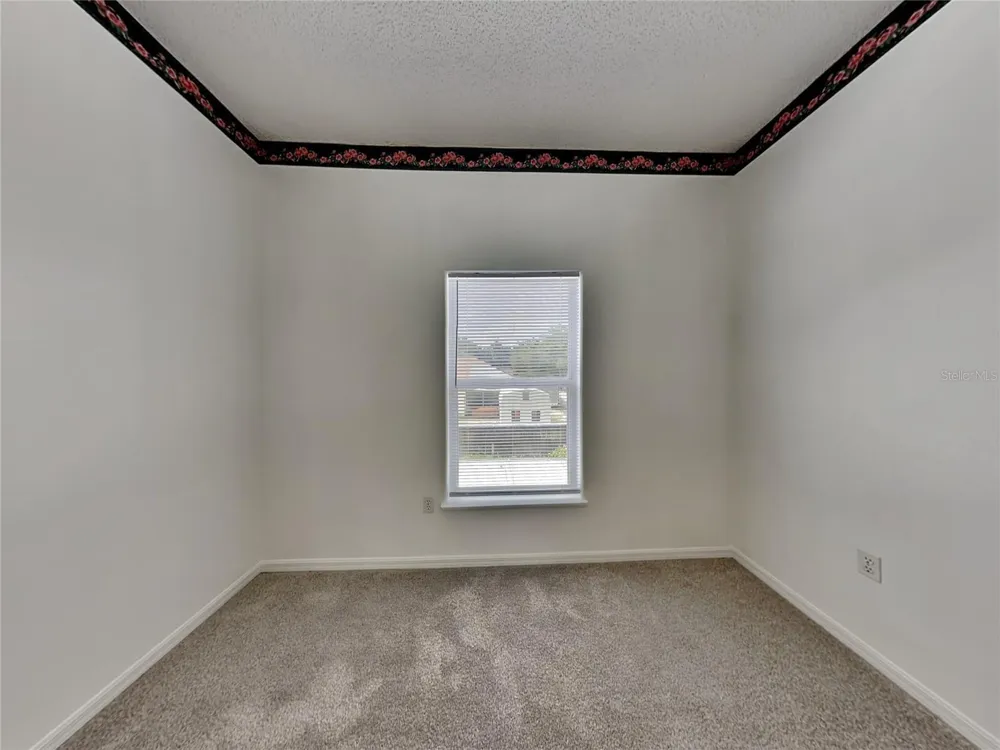 3233 KINGS RIDGE TERRACE Deltona, FL 32725