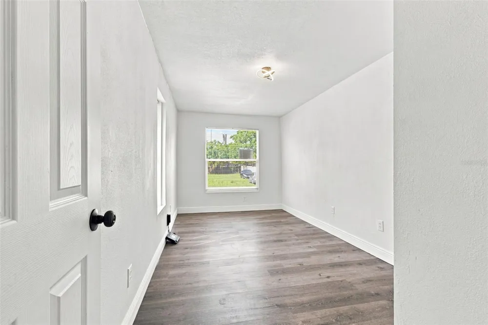 1129 CARLTON STREET Clearwater, FL 33755