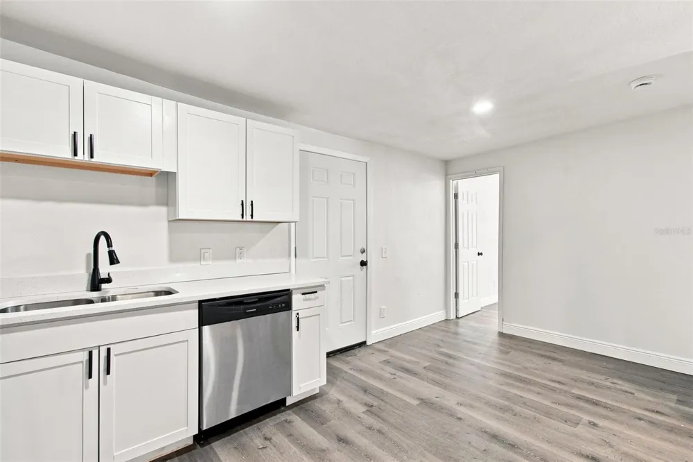 1129 CARLTON STREET Clearwater, FL 33755