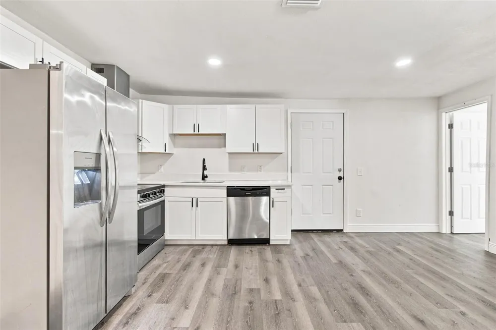 1129 CARLTON STREET Clearwater, FL 33755