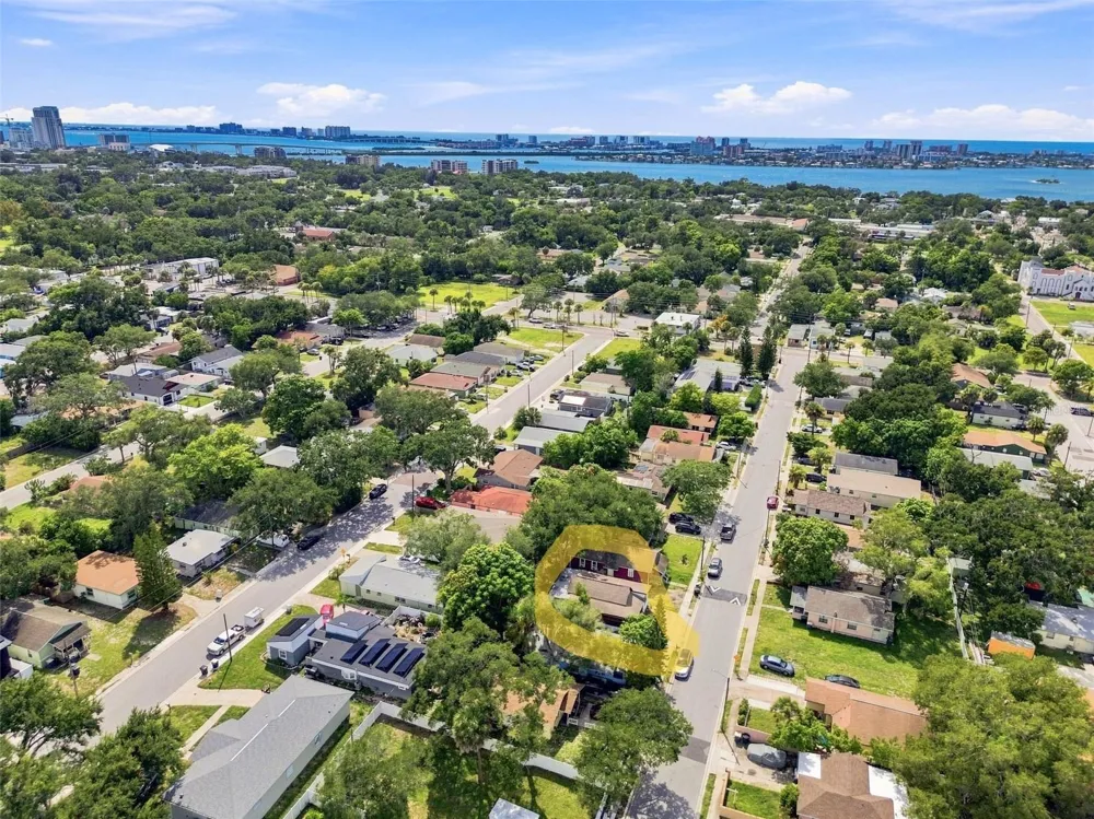 1129 CARLTON STREET Clearwater, FL 33755