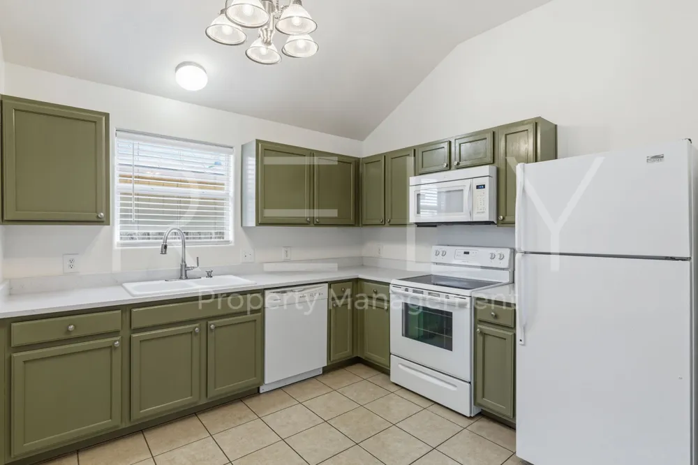241 Moonstone Drive Jarrell, TX 76537