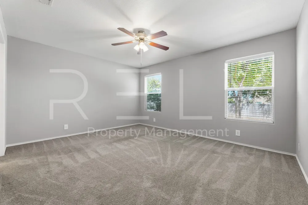 241 Moonstone Drive Jarrell, TX 76537