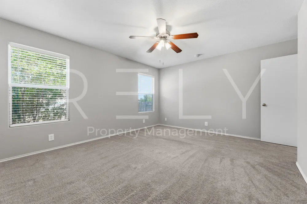 241 Moonstone Drive Jarrell, TX 76537