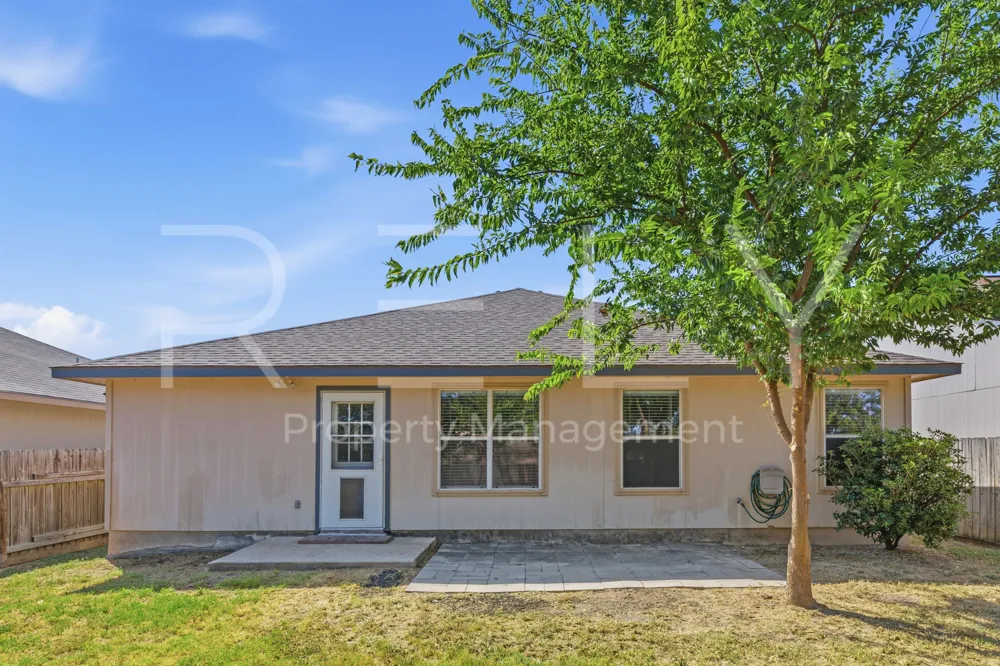 241 Moonstone Drive Jarrell, TX 76537