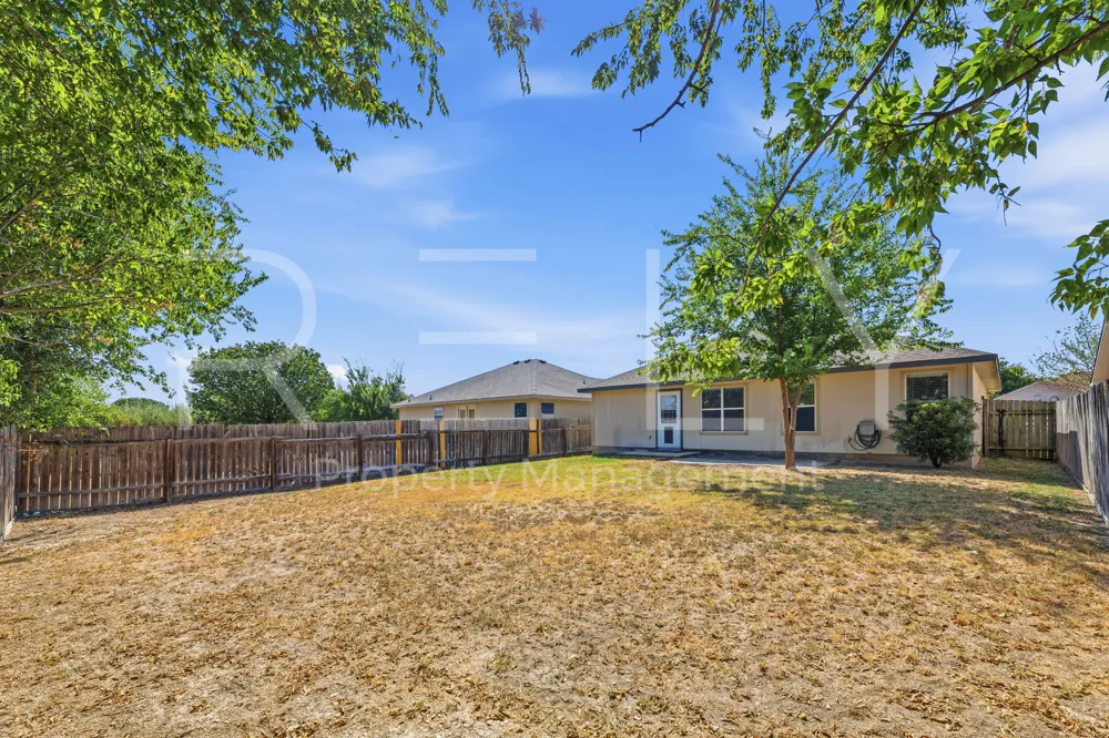 241 Moonstone Drive Jarrell, TX 76537