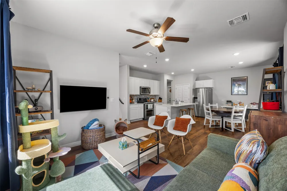 8110 Mandela Bend Austin, TX 78744