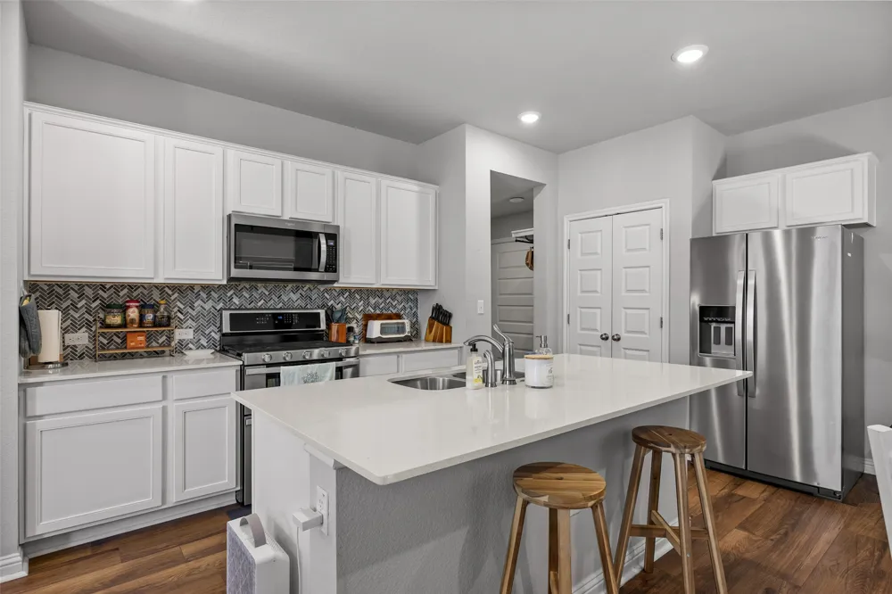 8110 Mandela Bend Austin, TX 78744