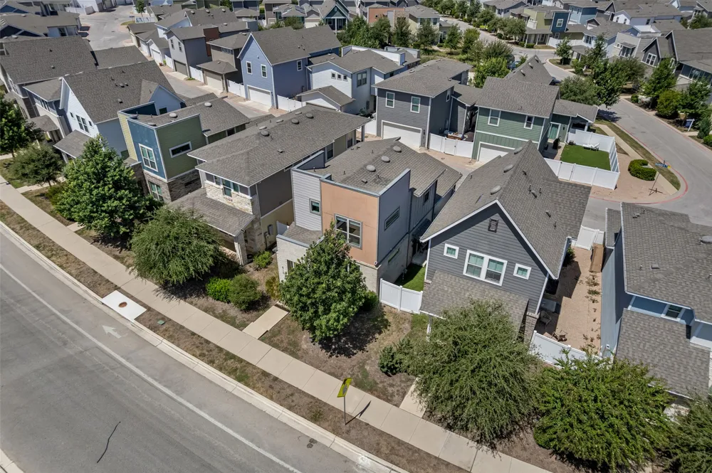 8110 Mandela Bend Austin, TX 78744