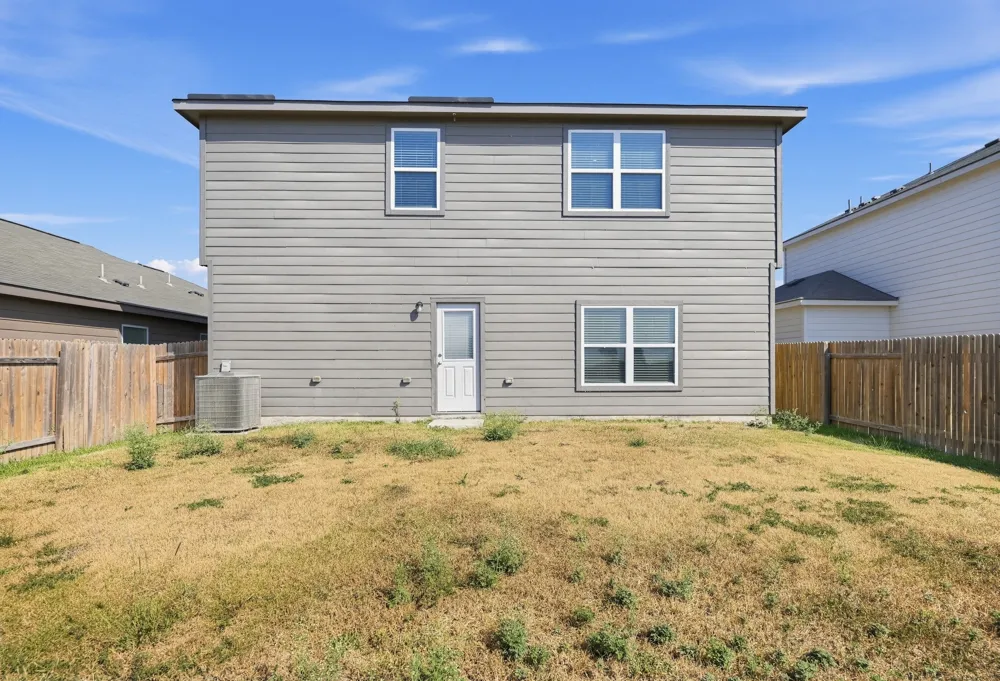 172 Allington Circle Jarrell, TX 76537