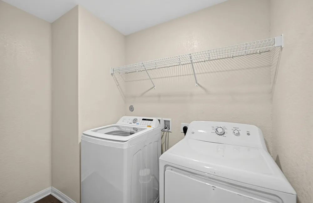 172 Allington Circle Jarrell, TX 76537