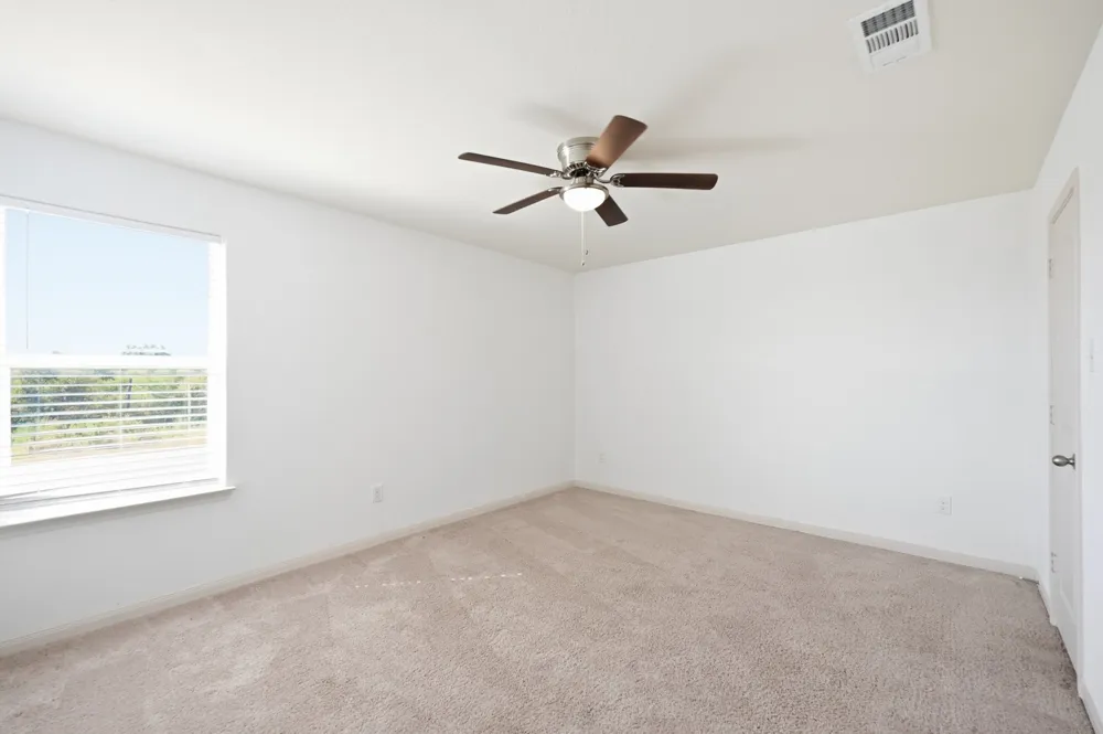 172 Allington Circle Jarrell, TX 76537