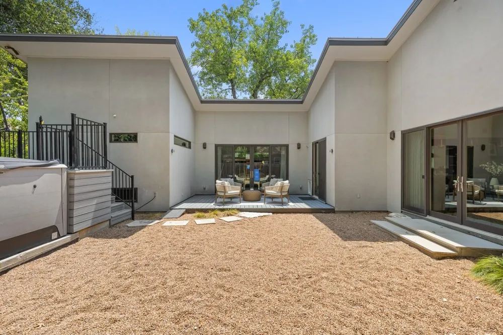 5011 Shoal Creek Boulevard Austin, TX 78756
