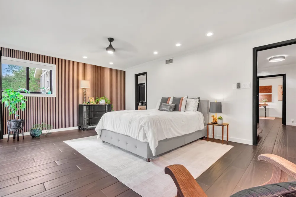 402 Seawind Street Lakeway, TX 78734