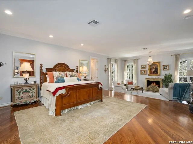 7 LAZY HOLLOW San Antonio, TX 78230