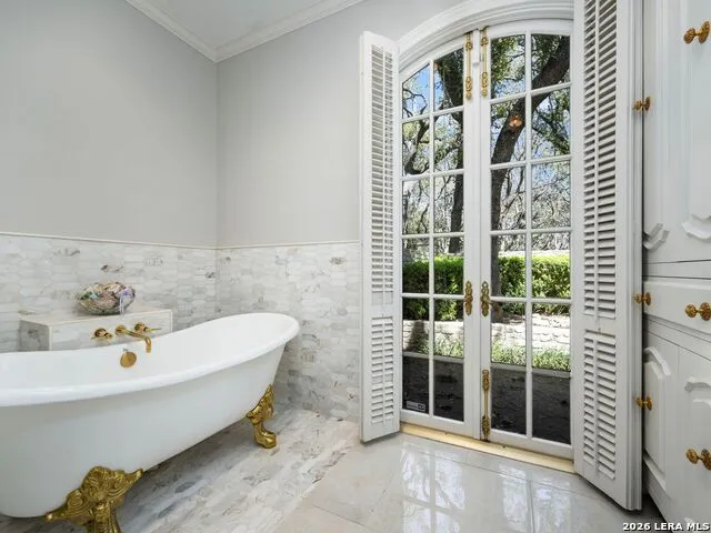 7 LAZY HOLLOW San Antonio, TX 78230