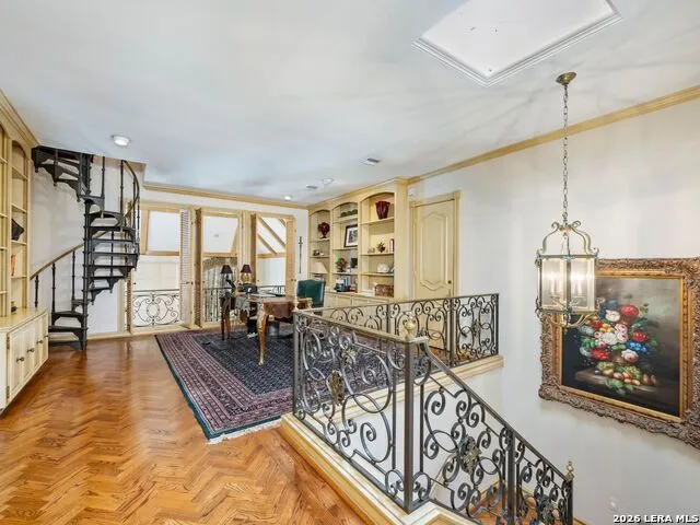 7 LAZY HOLLOW San Antonio, TX 78230