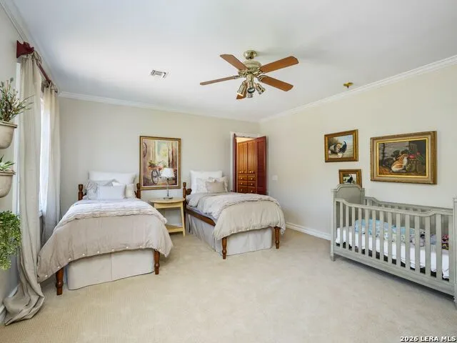 7 LAZY HOLLOW San Antonio, TX 78230