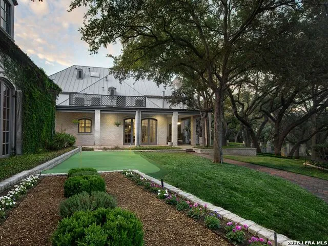 7 LAZY HOLLOW San Antonio, TX 78230