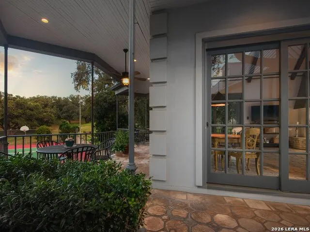 7 LAZY HOLLOW San Antonio, TX 78230