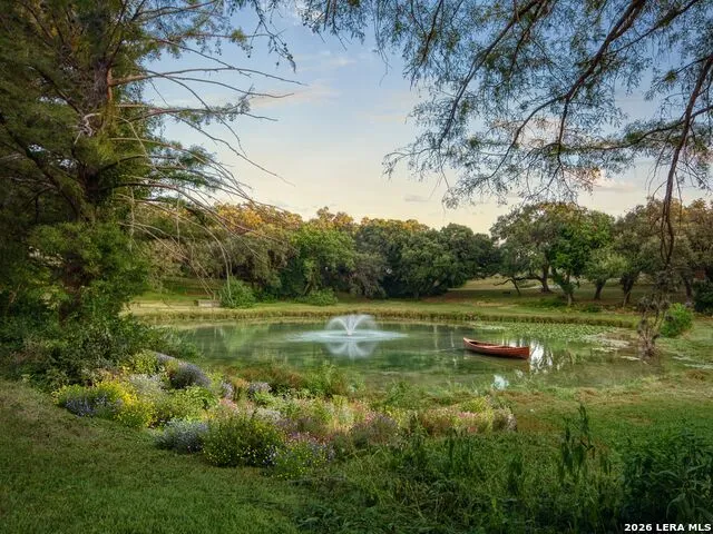 7 LAZY HOLLOW San Antonio, TX 78230