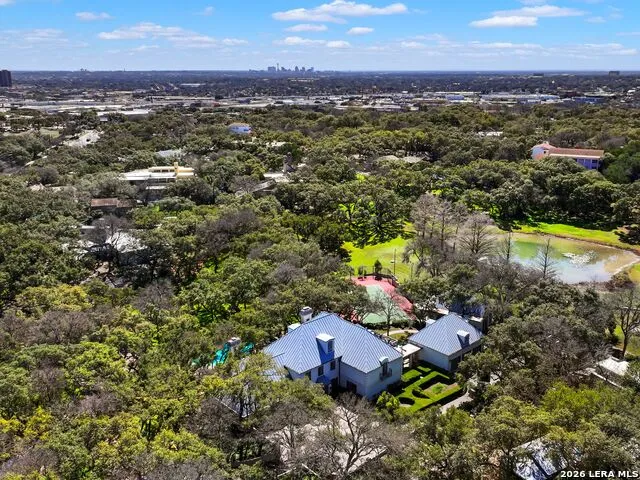 7 LAZY HOLLOW San Antonio, TX 78230