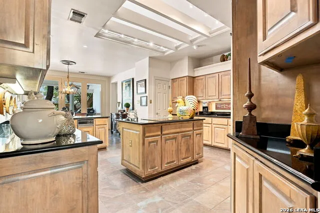 5 INWOOD TERRACE DR San Antonio, TX 78248
