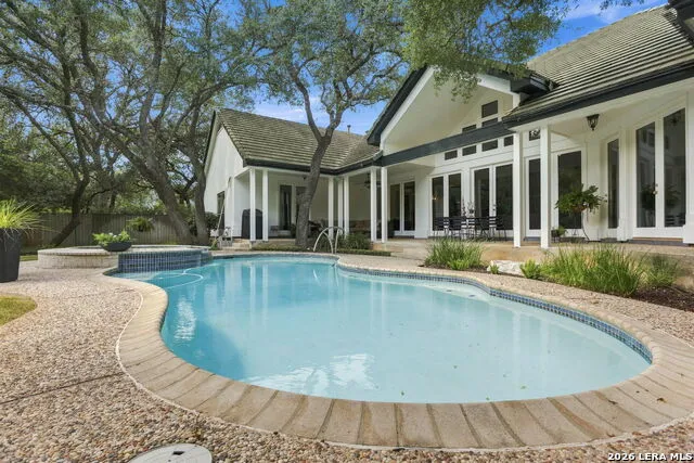 5 INWOOD TERRACE DR San Antonio, TX 78248