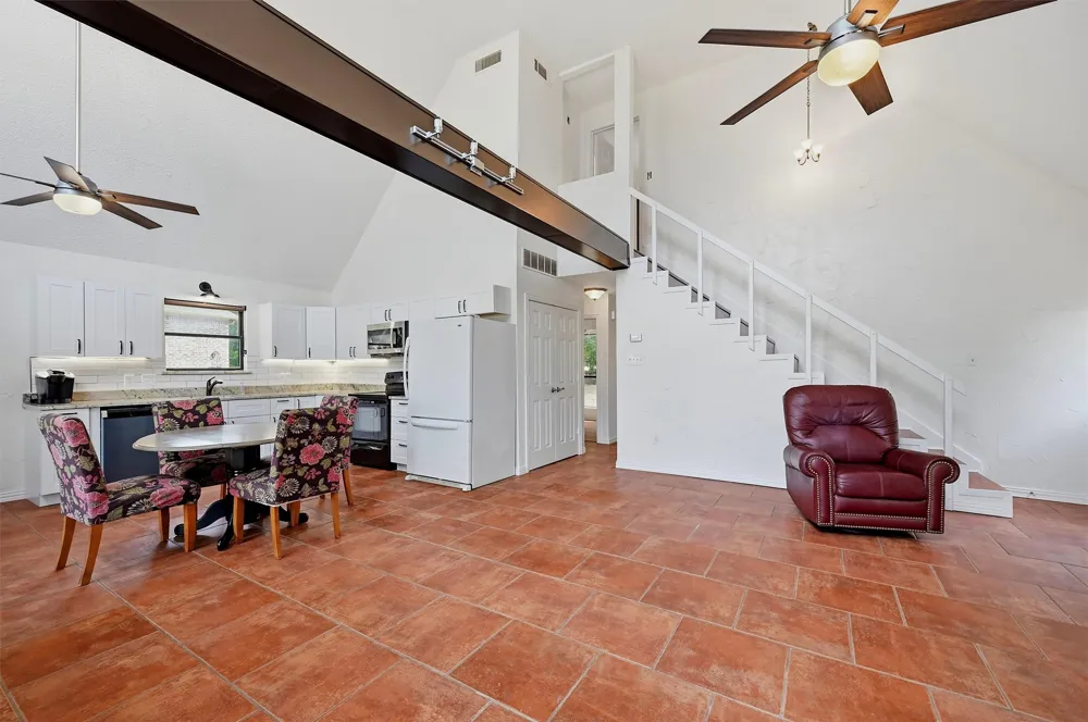 103 Pontiac Drive Gainesville, TX 76240