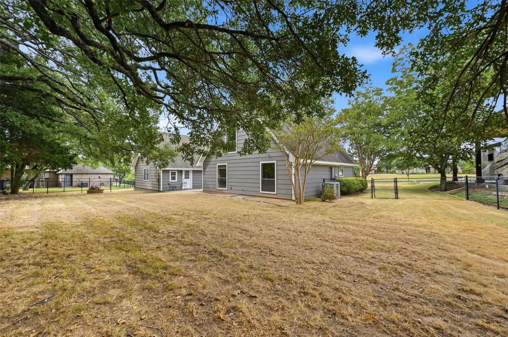 103 Pontiac Drive Gainesville, TX 76240
