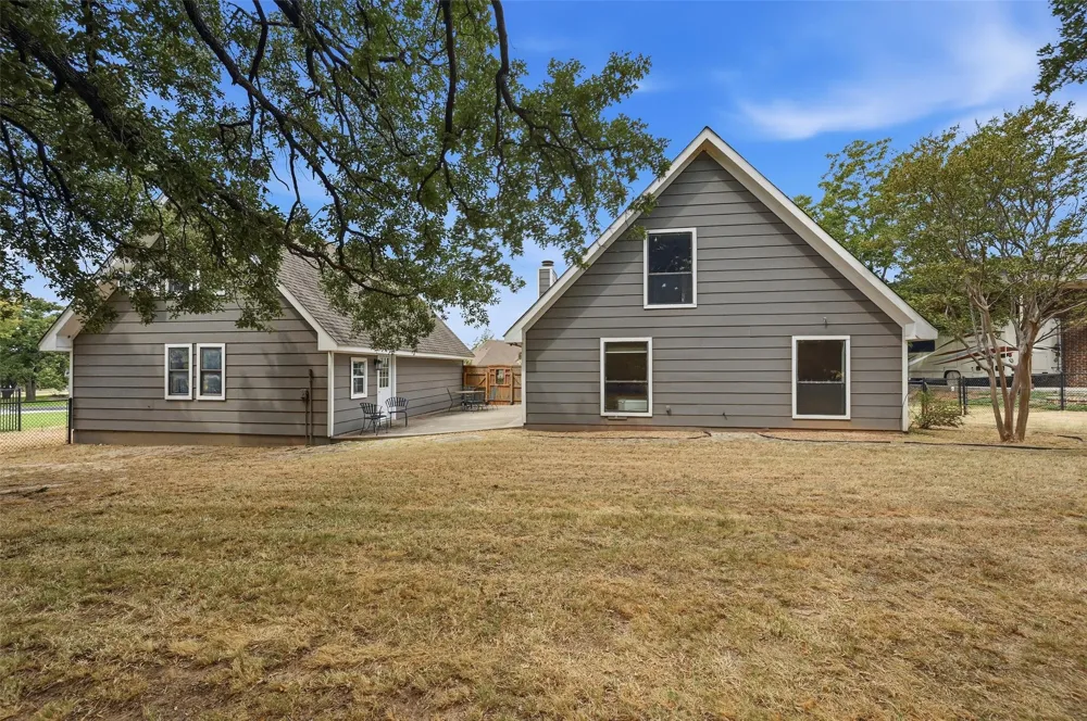 103 Pontiac Drive Gainesville, TX 76240