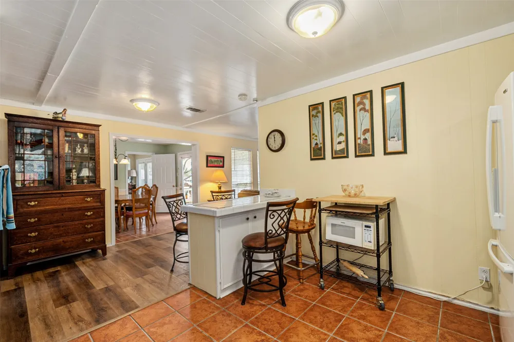 1210 Aloha Road Tool, TX 75143