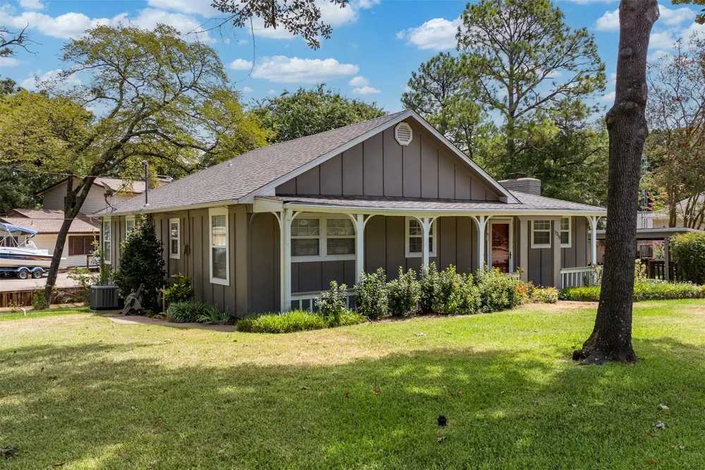 1210 Aloha Road Tool, TX 75143