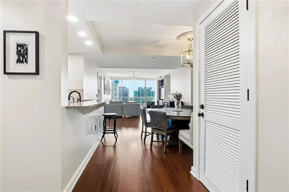 3338 Peachtree Road NE #2105 Atlanta, GA 30326