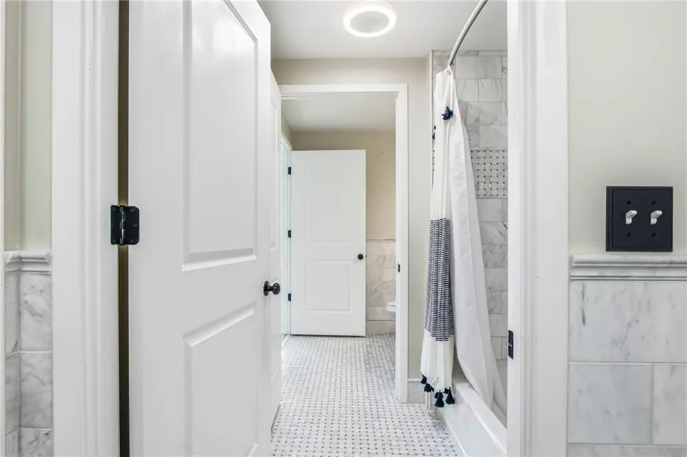 3338 Peachtree Road NE #2105 Atlanta, GA 30326