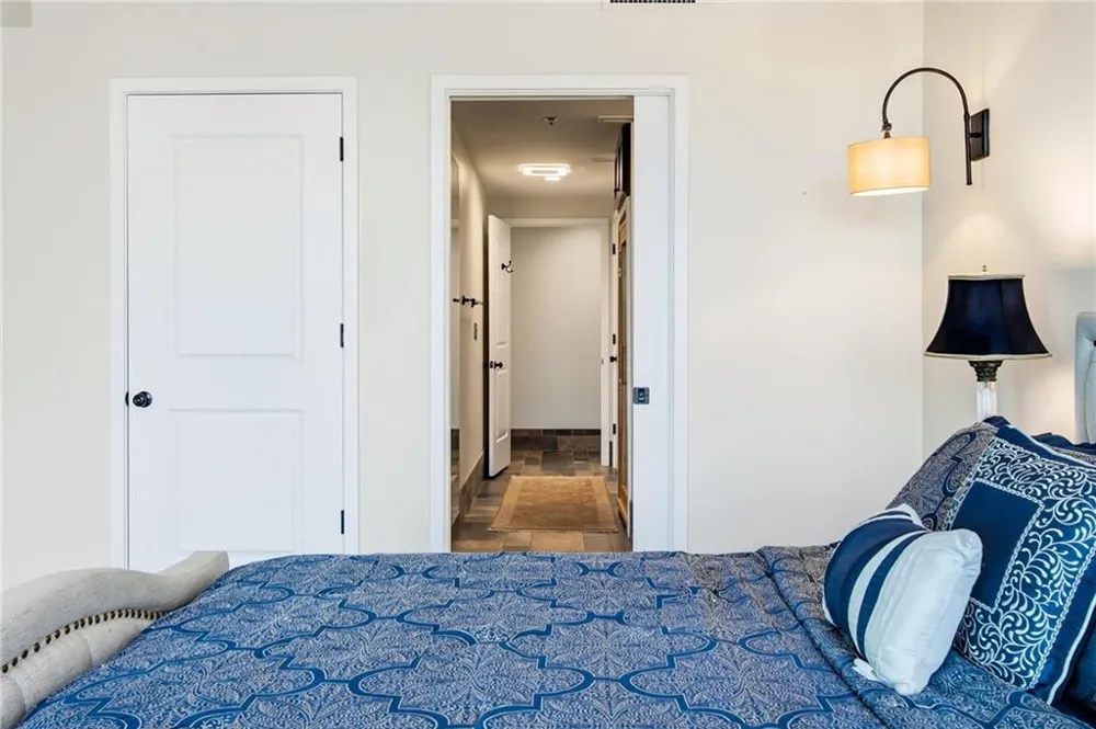 3338 Peachtree Road NE #2105 Atlanta, GA 30326