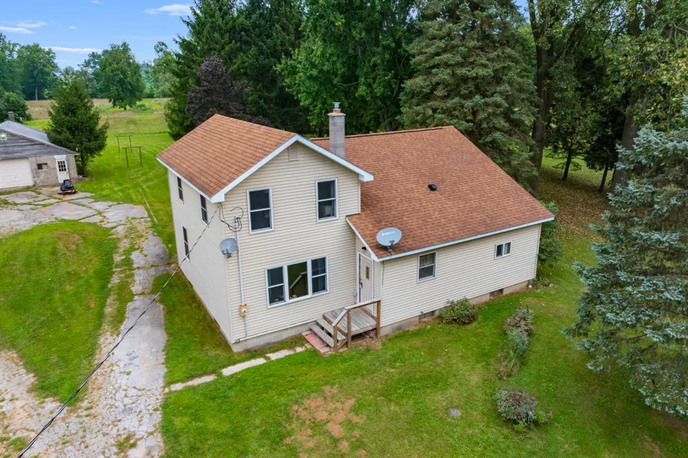 39264 W Red Arrow Highway Paw Paw, MI 49079