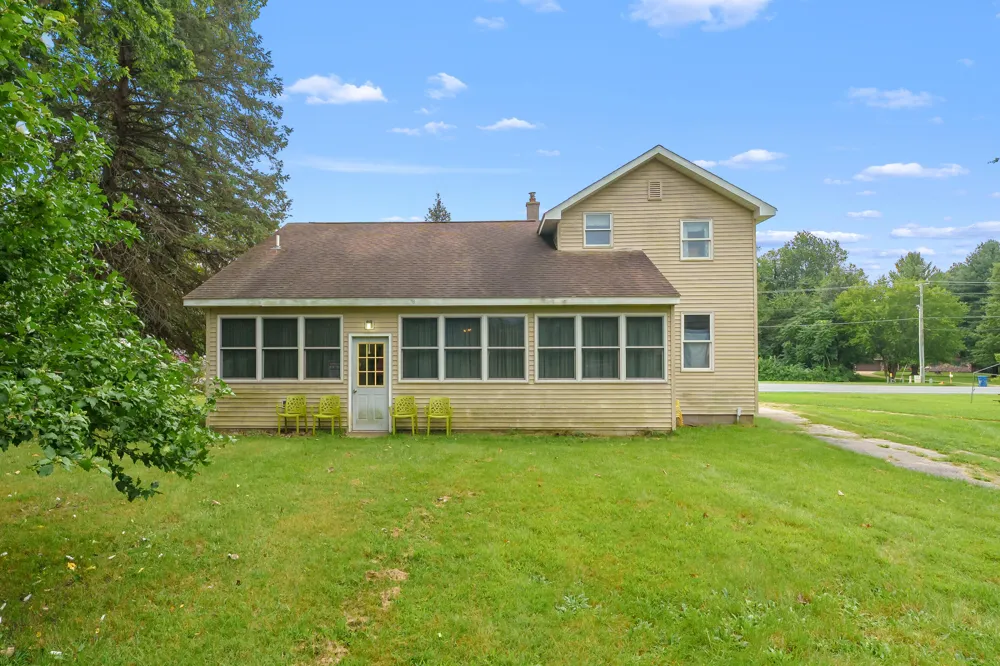 39264 W Red Arrow Highway Paw Paw, MI 49079