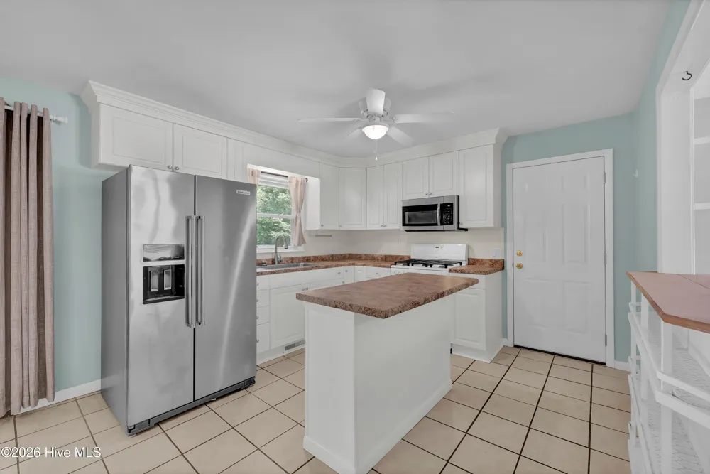 3309 Winston Boulevard Wilmington, NC 28403