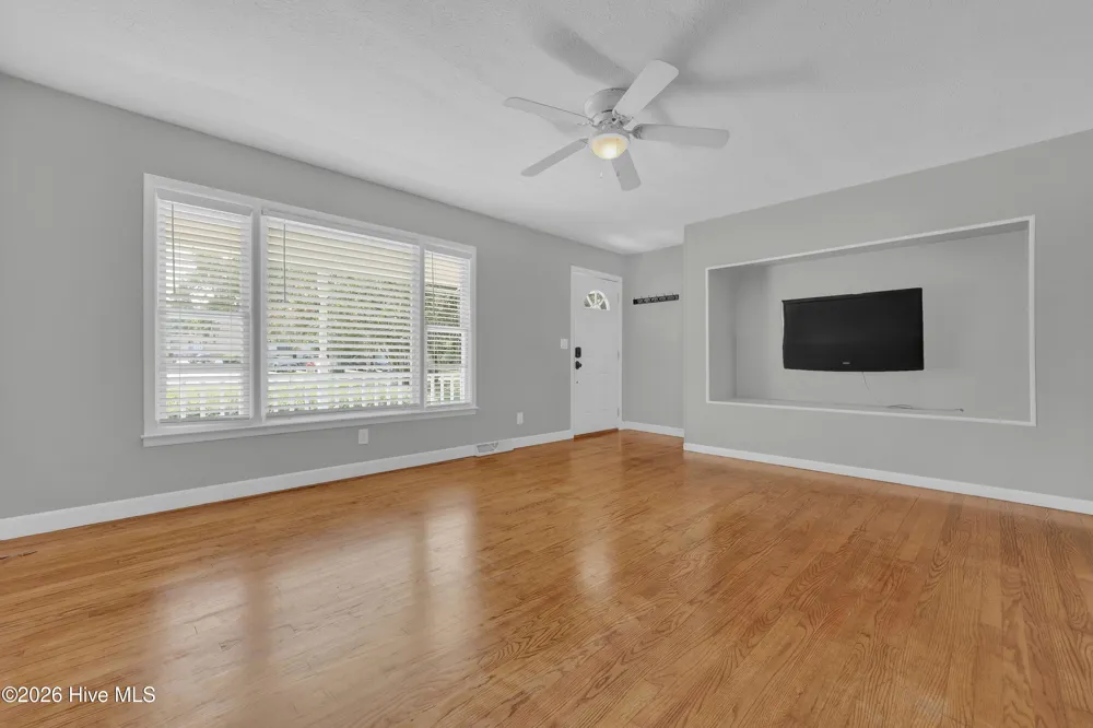 3309 Winston Boulevard Wilmington, NC 28403