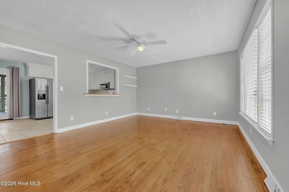 3309 Winston Boulevard Wilmington, NC 28403