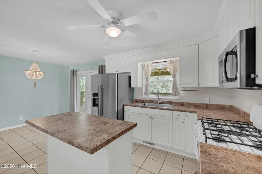 3309 Winston Boulevard Wilmington, NC 28403