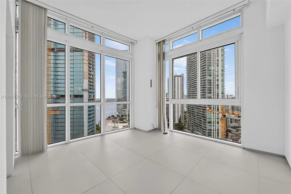480 NE 30th St #2201 Miami, FL 33137