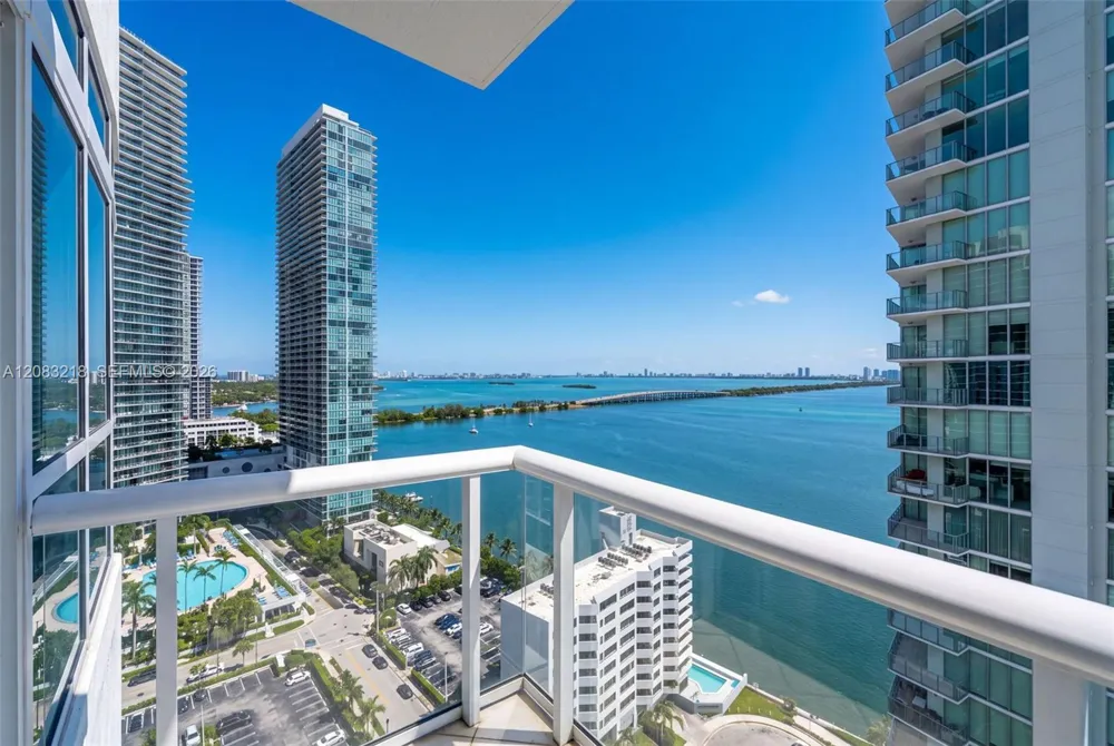 480 NE 30th St #2201 Miami, FL 33137