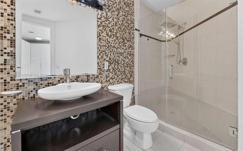 480 NE 30th St #2201 Miami, FL 33137