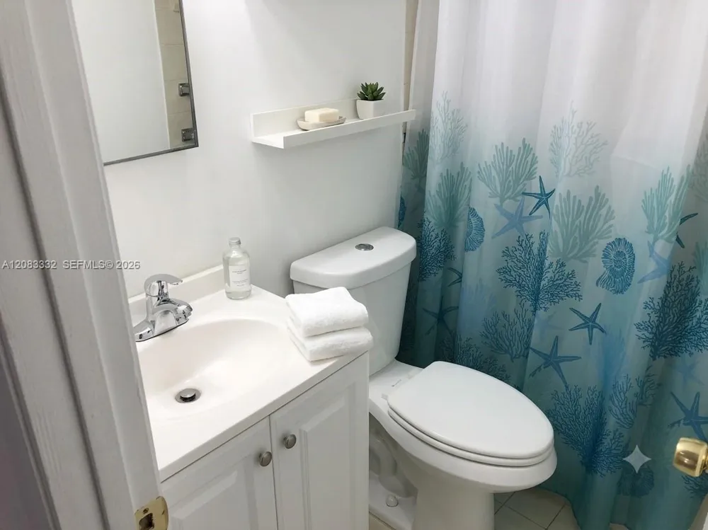 2775 W 62nd St #106 Hialeah, FL 33016